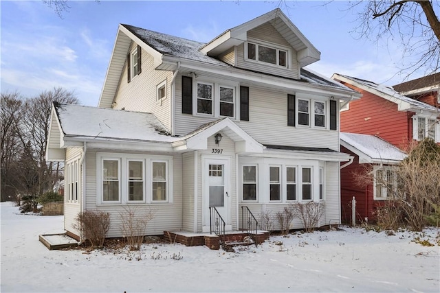 view of front of property