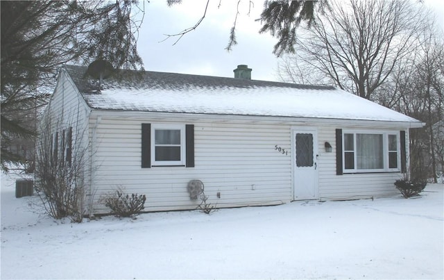 view of front of property featuring cooling unit