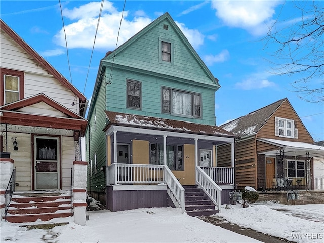 view of front of property featuring covered porch