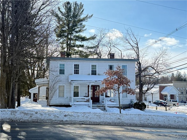 view of front of house