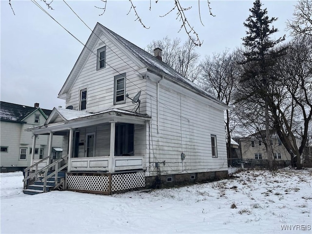 view of front of property with a porch