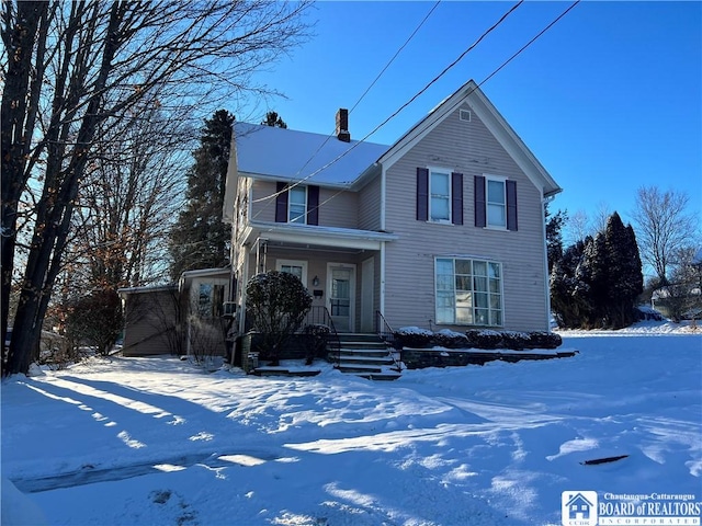 view of front of property