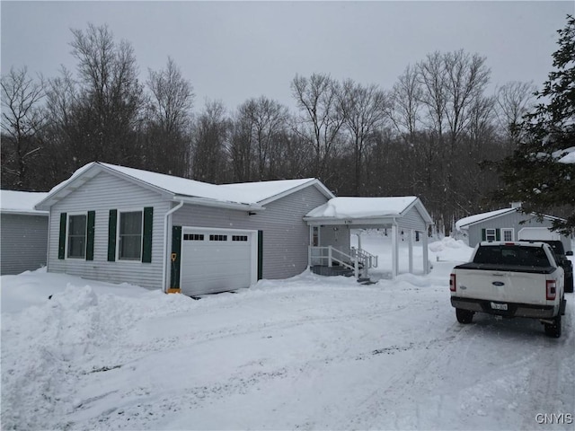 view of front of house with a garage