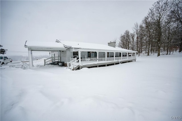 exterior space featuring a porch