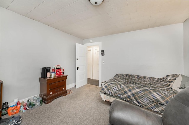 bedroom featuring carpet floors