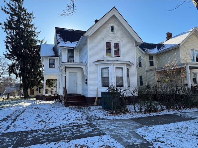 view of front of house