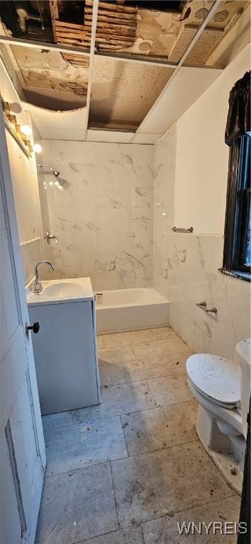 147 Montana Ave, Buffalo, NY 14211 - full bathroom with toilet, walk in shower, and vanity