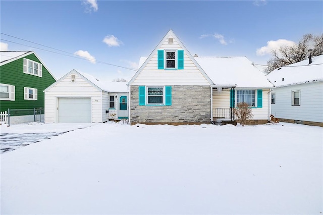 view of front of property featuring a garage