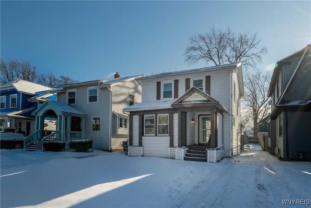 view of front of property