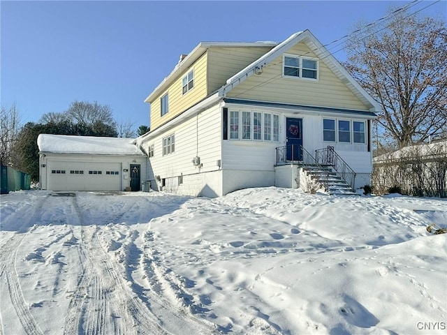 view of front of property featuring a garage