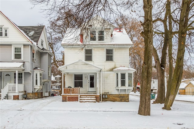 view of front of home