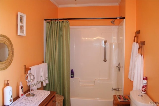 full bathroom with toilet, ornamental molding, shower / bathtub combination with curtain, and vanity