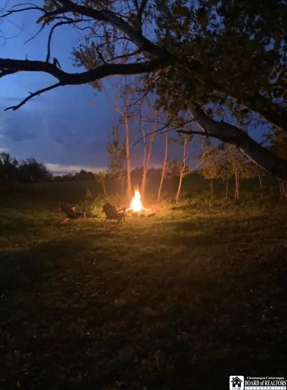 view of nature at dusk