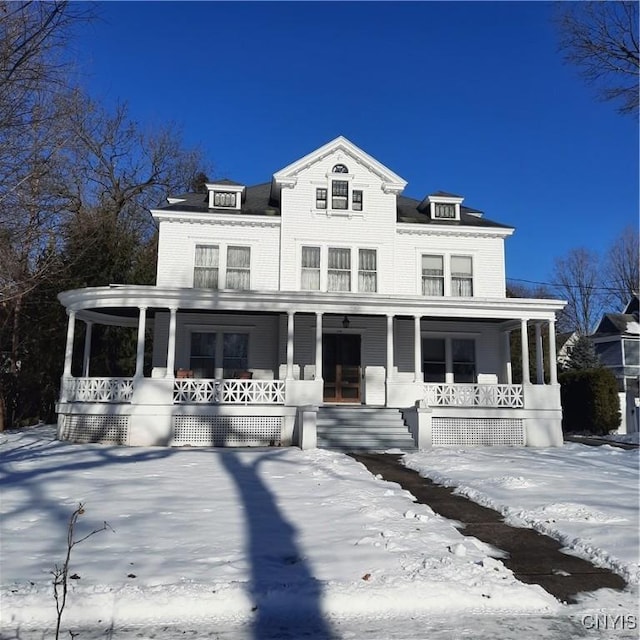 view of front of house featuring a porch