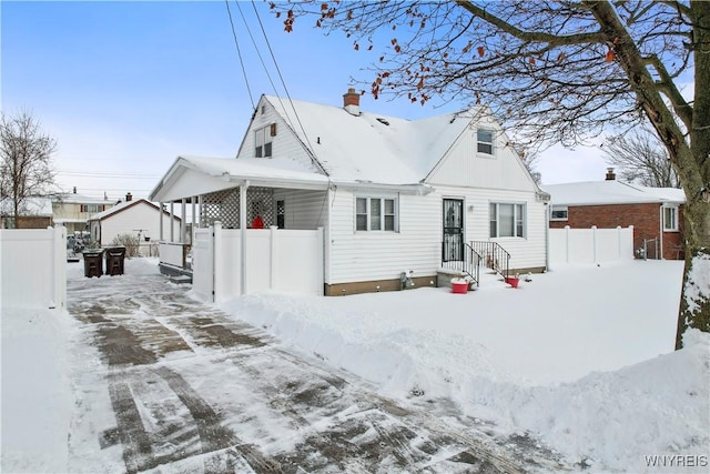 view of front of house