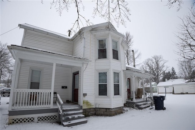 view of front of house with a porch