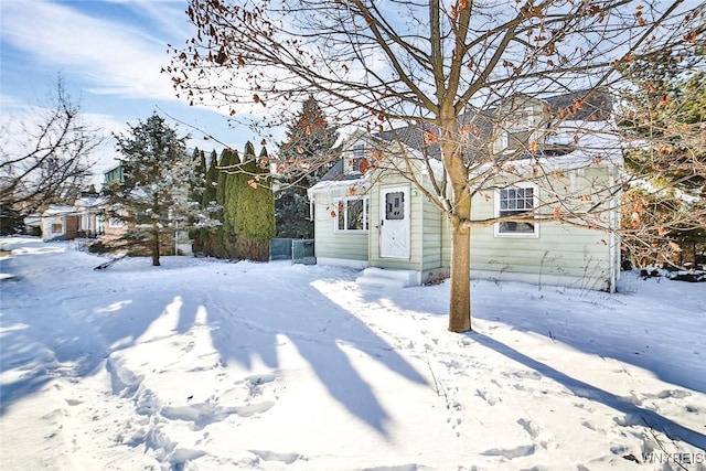 view of yard covered in snow