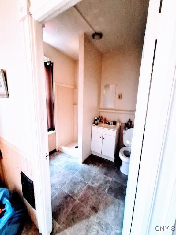 715 Chestnut St, Utica, NY 13502 - photo 11