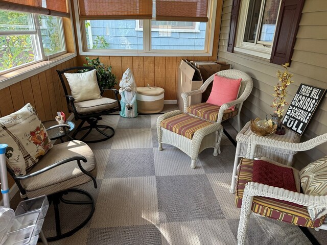 view of sunroom / solarium