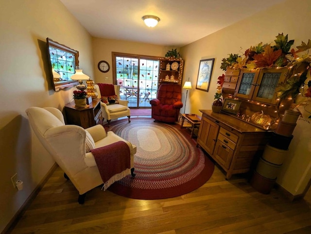 living area featuring hardwood / wood-style flooring