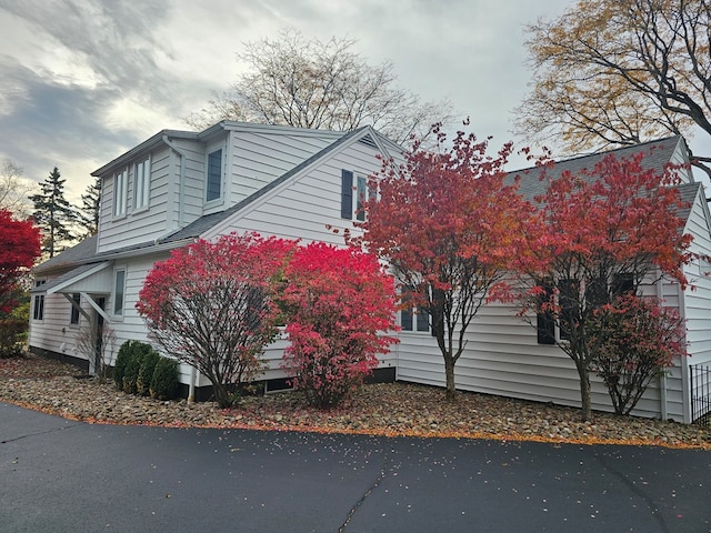 view of property exterior