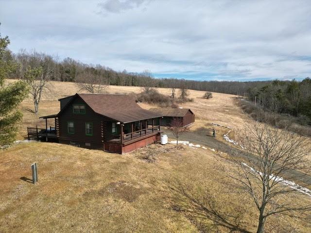 exterior space featuring a rural view