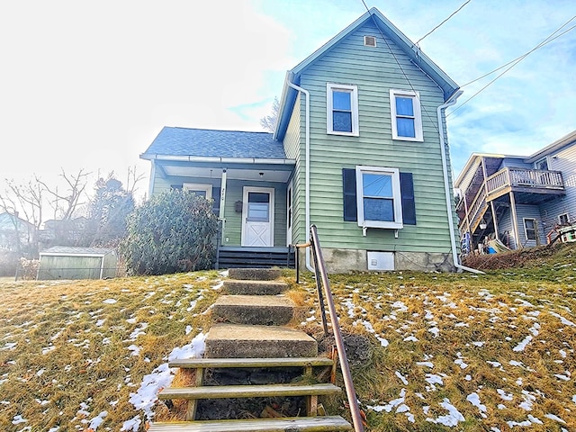 view of front of property