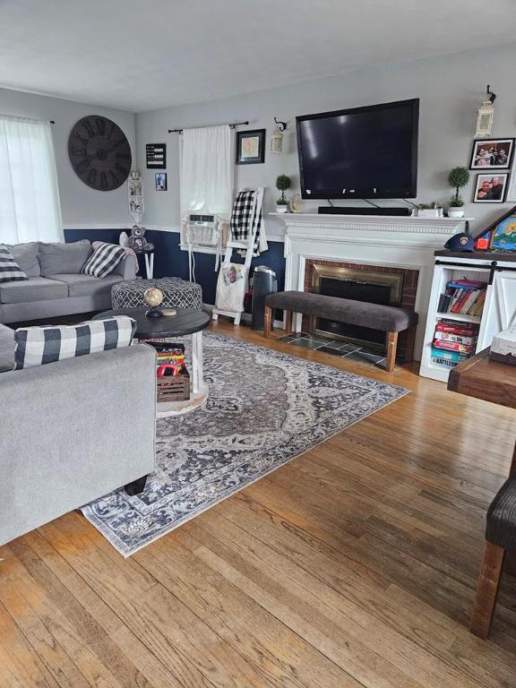 living room featuring hardwood / wood-style flooring