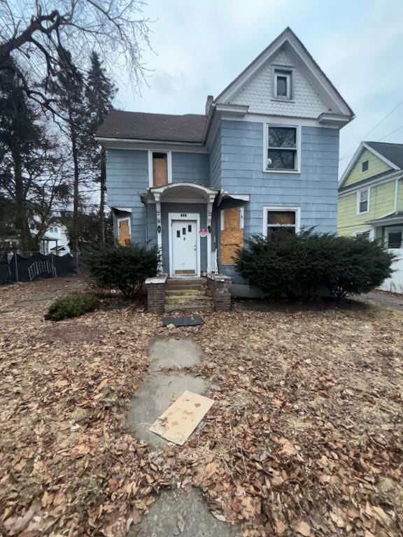 view of front of home