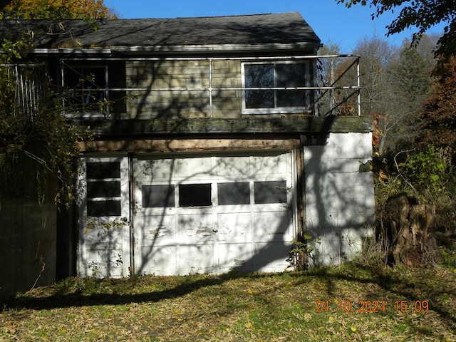 759 Main St, Chemung, NY 14825 - view of side of home with a garage