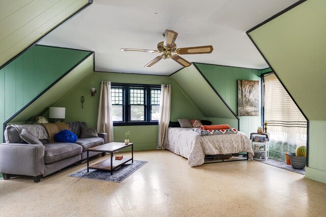 bedroom with ceiling fan