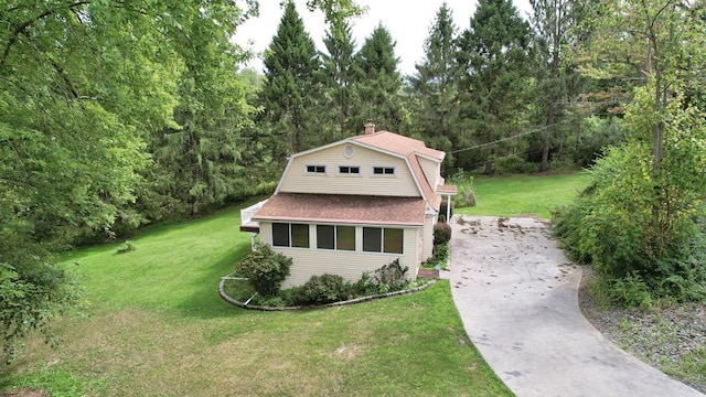 exterior space with a front yard