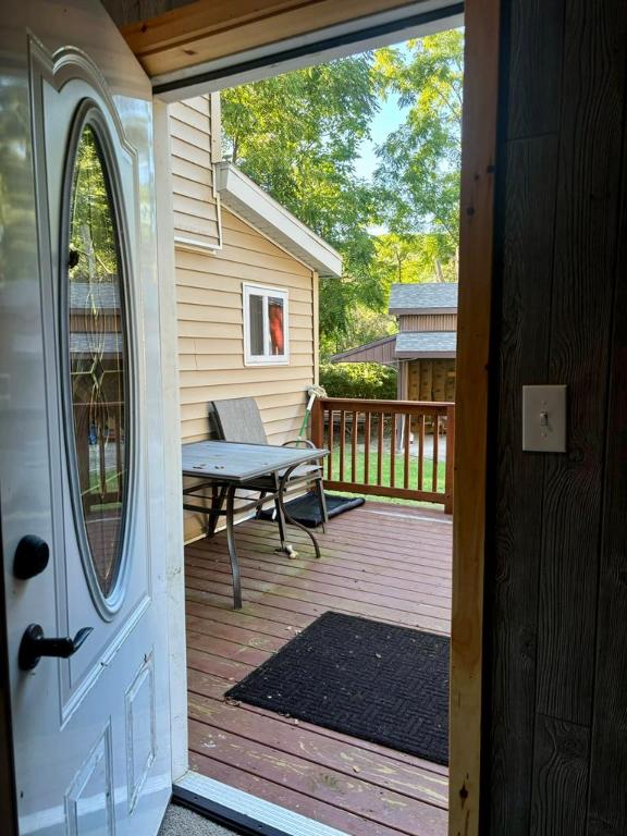 view of entryway