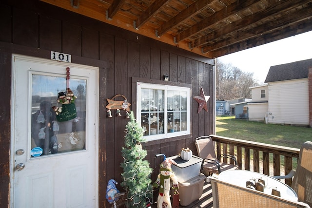 view of entrance to property