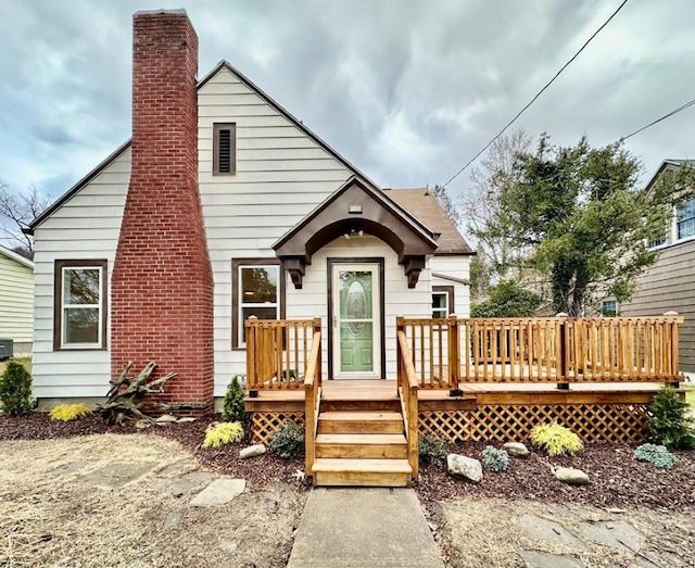 view of front of house featuring a deck