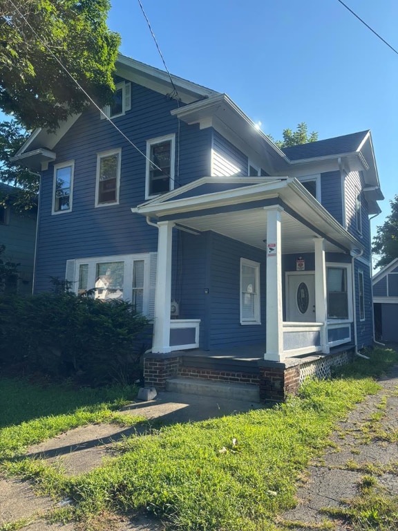 view of front of home with covered porch