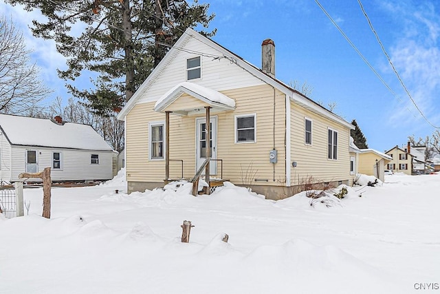 view of front of home