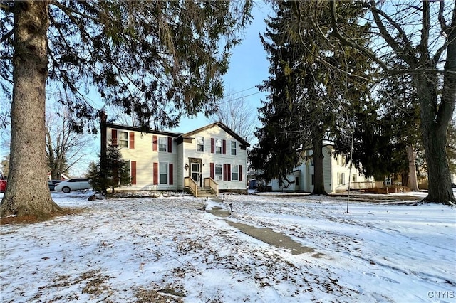 view of front of house