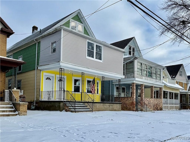 view of front facade with a porch