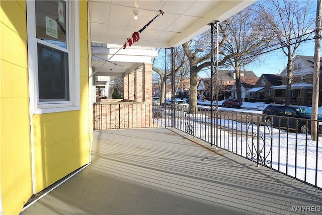 view of patio / terrace with covered porch