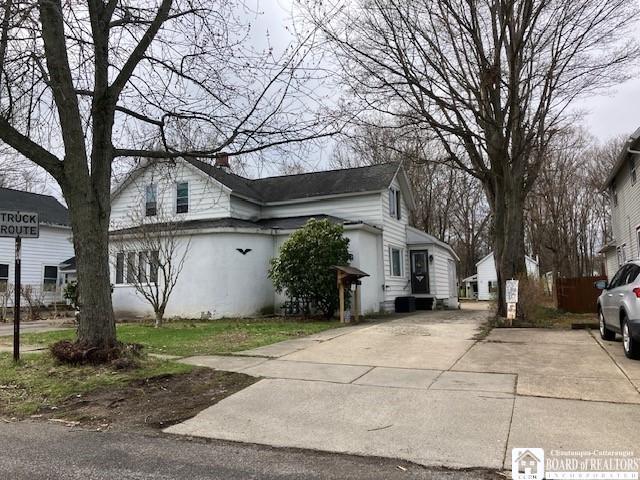 53 Burgess St, Hanover, NY 14136 - view of side of home