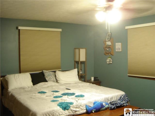 bedroom featuring ceiling fan