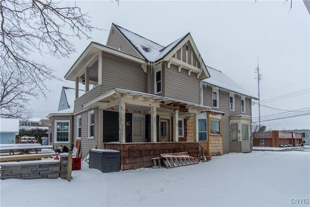 exterior space featuring a porch