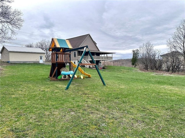 view of yard featuring a playground