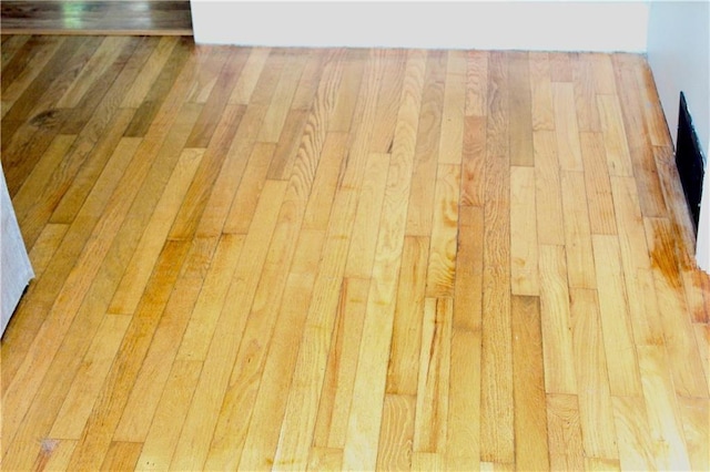 room details with parquet flooring