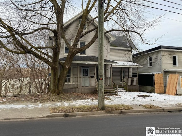 view of front of house with covered porch