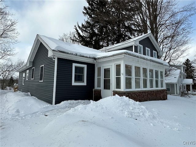 view of front of house