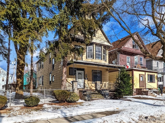 view of front of home