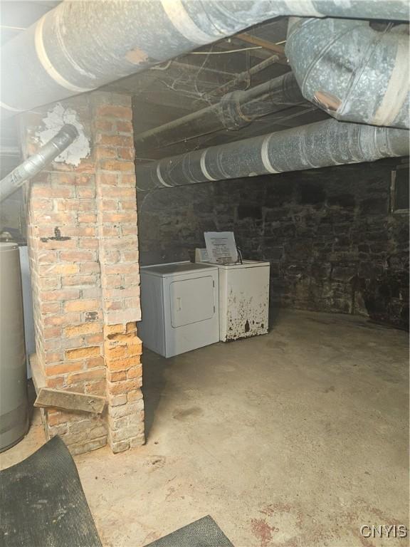 basement with washer and dryer