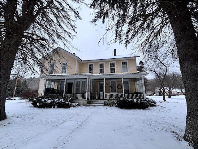 view of front of home with covered porch